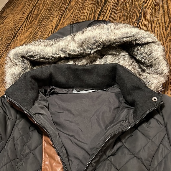 Free Country down alternative puffer jacket with faux fur lined hood size M - Picture 4 of 6